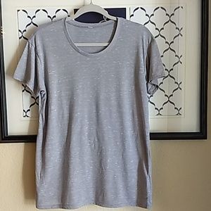 Alo grey t-shirt